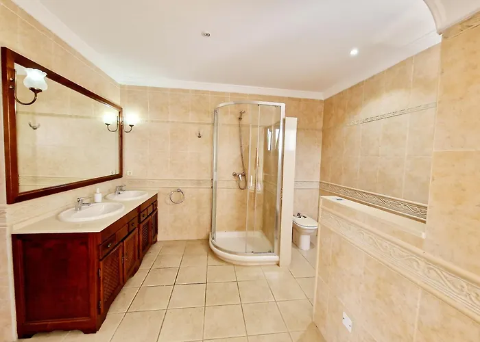 Сasa de vacaciones Marta Con Piscina Privada Climatizada *