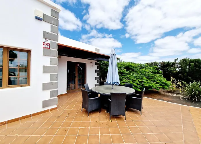 Сasa de vacaciones Marta Con Piscina Privada Climatizada Playa Blanca (Lanzarote)