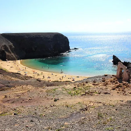 Marta Con Piscina Privada Climatizada Playa Blanca (Lanzarote)