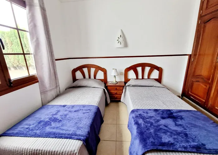 度假居 Marta Con Piscina Privada Climatizada *