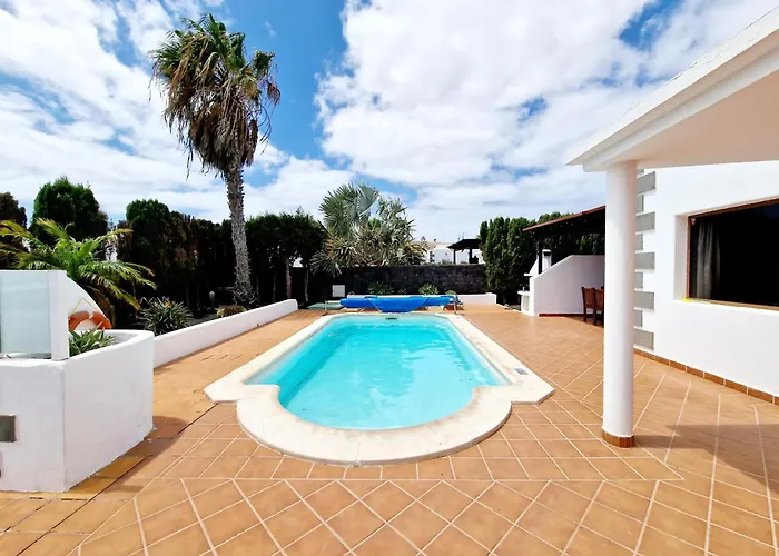 Dom wakacyjny Marta Con Piscina Privada Climatizada Playa Blanca (Lanzarote)