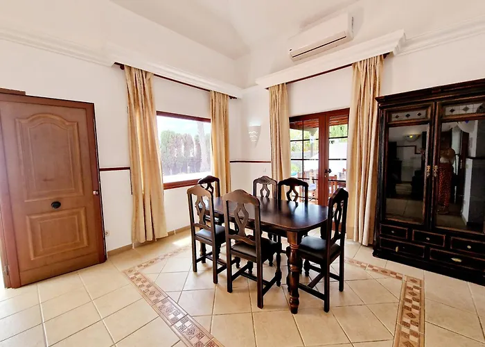 Dom wakacyjny Marta Con Piscina Privada Climatizada