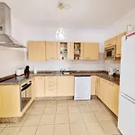 بيت للعطل Marta Con Piscina Privada Climatizada *